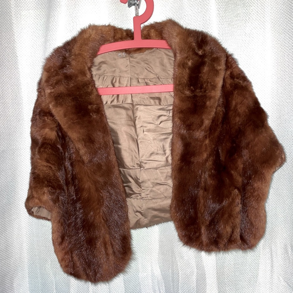 Vintage fur shawl